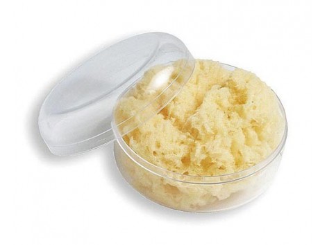 Natural sponge with cage. Suavinex