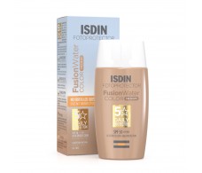 Fotoprotector ISDINFusion Water Color medio SPF 50. 50 ml