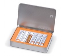 Dr Hauschka Facial Travel Pack (creams, tonics).