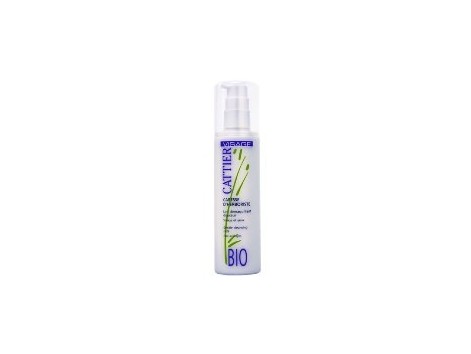 Cattier Cleansing Milk 200ml face and eyes. Cattier Cleansing Milk 200ml face and eyes.